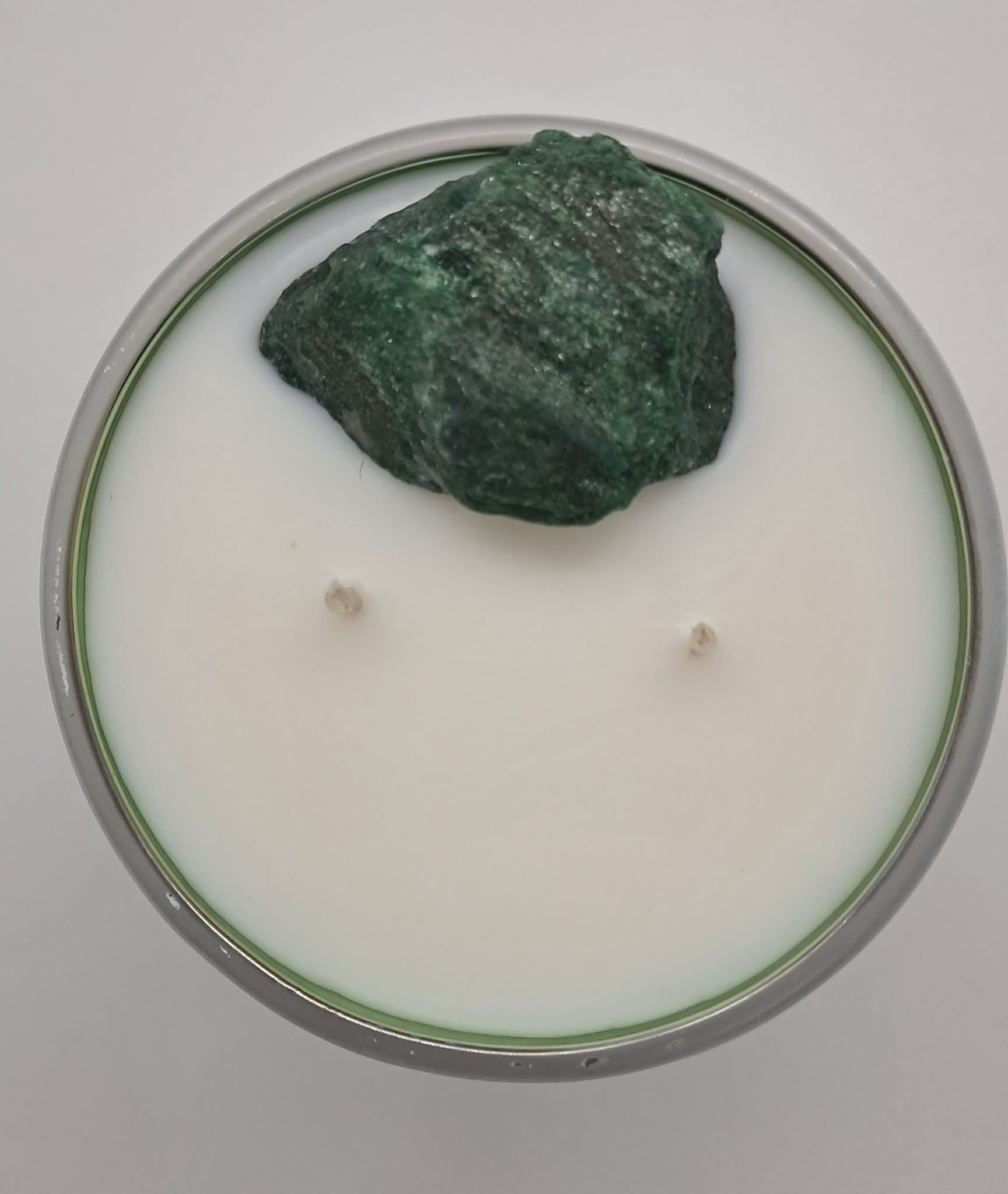 Two-wick scented candle: "Inner Feather"